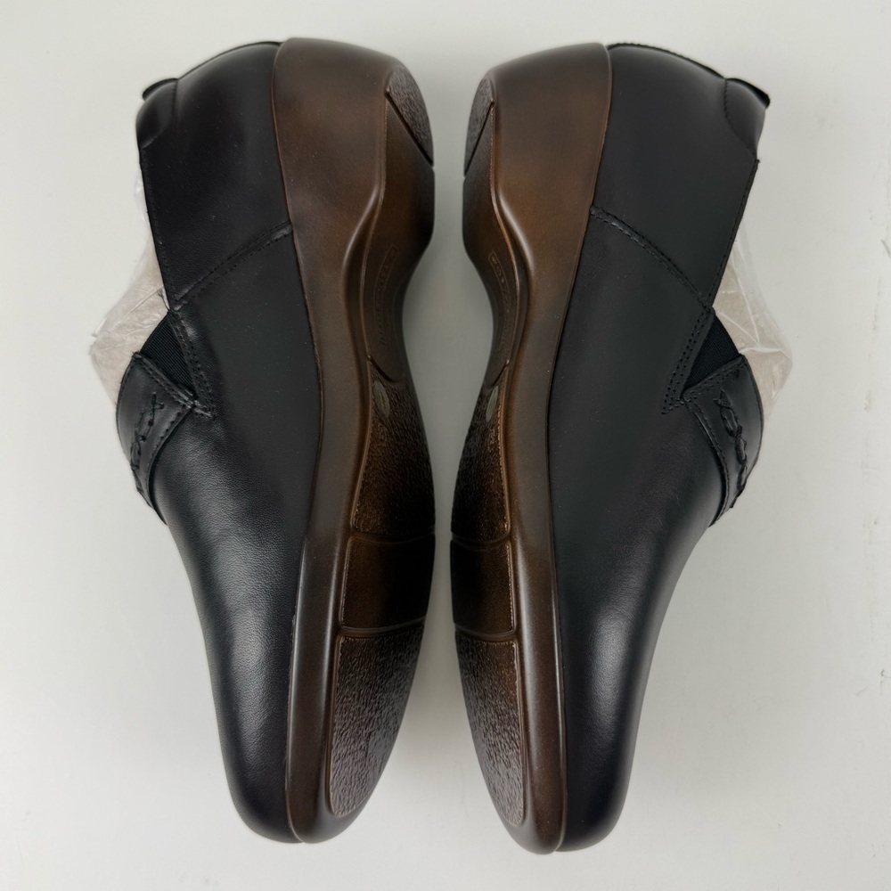 Easy Spirit  Dolores Slip-On Shoe Womens 8M Black Leather NEW - Picture 3 of 14